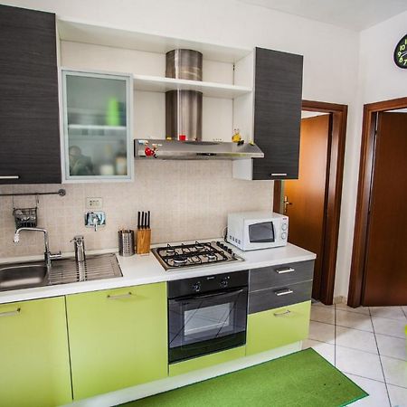 Appartamento Belmonte Vicino Al Fiume Dora Turim Exterior foto